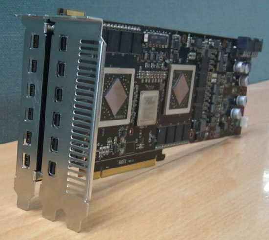 Количество имеет значение: PowerColor Radeon HD 5970 с 12 разъемами Mini DisplayPort